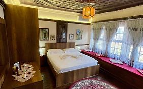 Restaurant & Guest House Semani